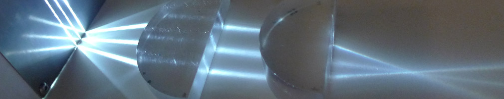 light table prism lens focus
